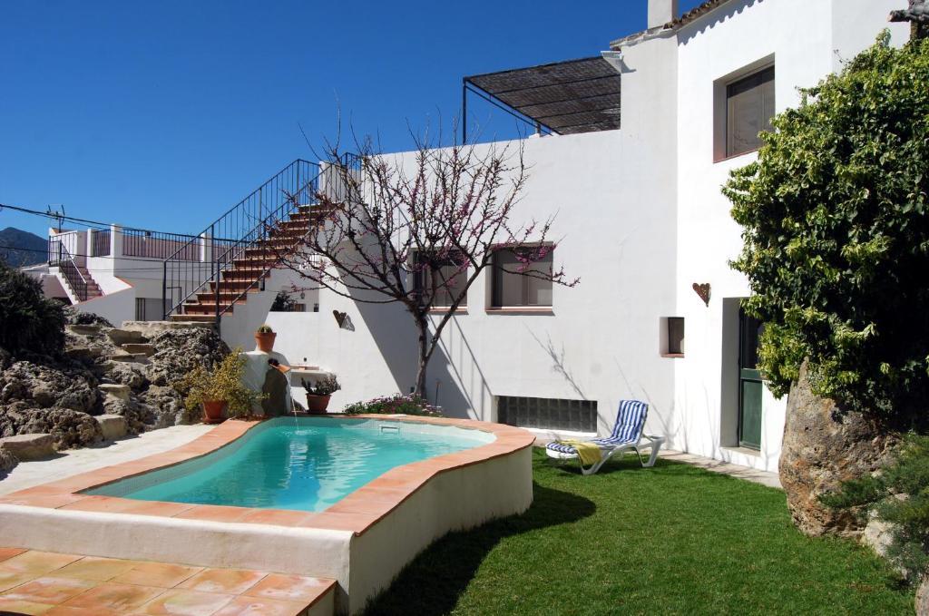 Villa La Roca - A Fusion Of Modern And Typical Andalucian Architecture Монтекорто Экстерьер фото